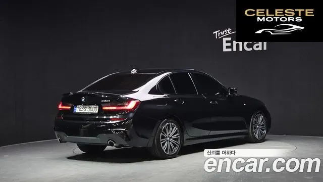 BMW Série 3 (G20) 320i M Sport 2021 — photo 2 sur 20