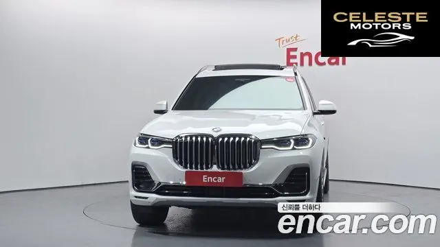 BMW X7 (G07) xDrive 40i Design Pure Excellence 6 places 2021 — photo 3 sur 20