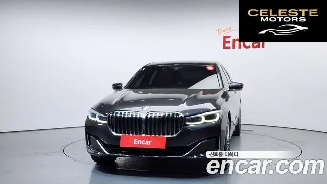 BMW Série 7 (G11) 730d xDrive Design Pure Excellence 2022 — photo 3 sur 20