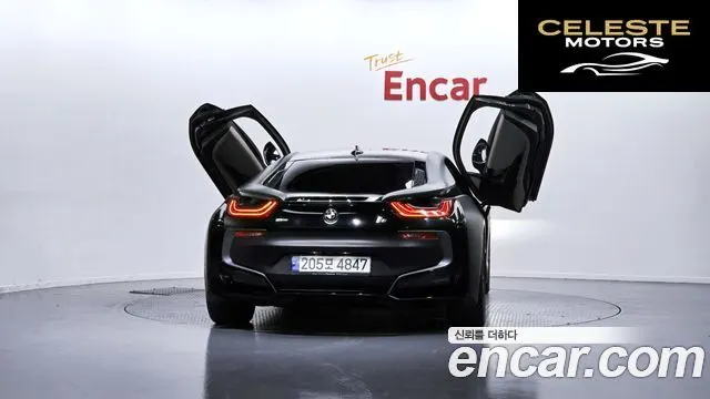BMW i8 Coupé 2016 — photo 4 sur 26
