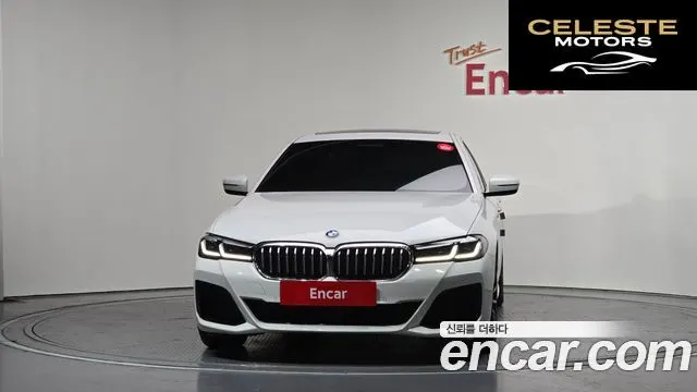 BMW Série 5 (G30) 520i M Sport 2023 — photo 3 sur 20