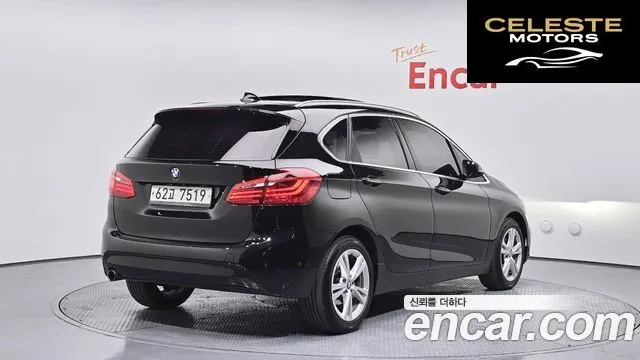 BMW Série 2 Active Tourer (F45) Joy 2015 — photo 2 sur 20