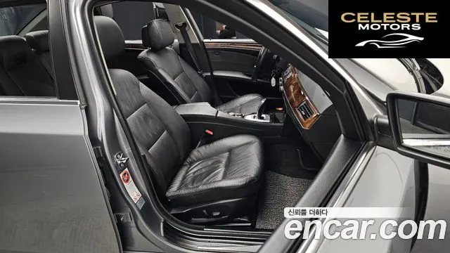 BMW Série 5 (E60) 528i Berline SE 2009 — photo 12 sur 20