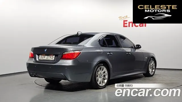 BMW Série 5 (E60) 528i Berline SE 2009 — photo 2 sur 20