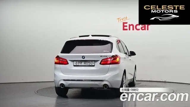BMW Série 2 Active Tourer (F45) Luxury 2019 — photo 4 sur 26