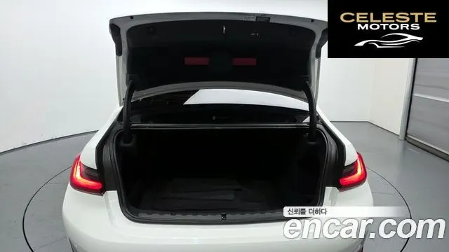 BMW Série 3 (G20) 320i Luxury 2022 — photo 20 sur 20