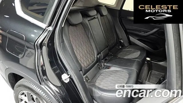 BMW X1 (F48) xDrive 20i xLine 2021 — photo 12 sur 20