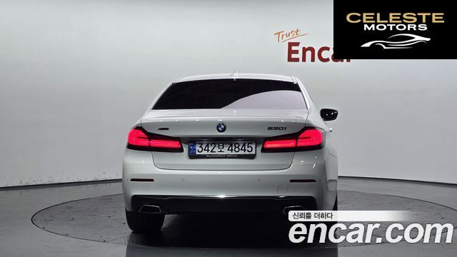 BMW Série 5 (G30) 530i xDrive Luxury 2023 — photo 4 sur 20