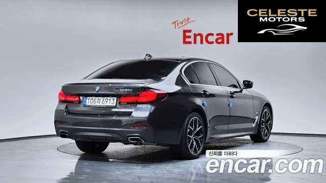 BMW Série 5 (G30) 530e M Sport 2021 — photo 2 sur 26