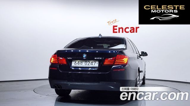 BMW Série 5 (F10) 528i xDrive M Aéro Dynamic 2016 — photo 4 sur 20