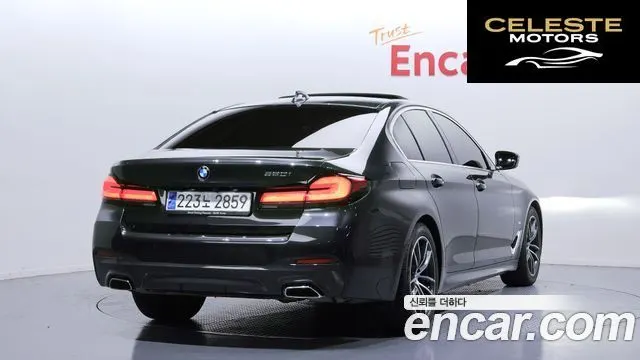 BMW Série 5 (G30) 520i M Sport 2023 — photo 2 sur 20