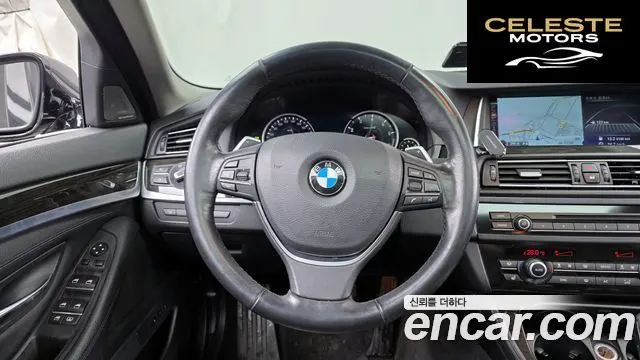 BMW Série 5 (F10) 528i xDrive Luxury 2014 — photo 13 sur 25