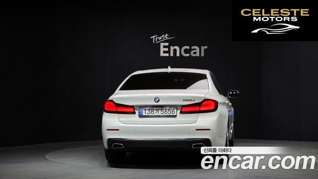 BMW Série 5 (G30) 523d Luxury 2022 — photo 4 sur 20
