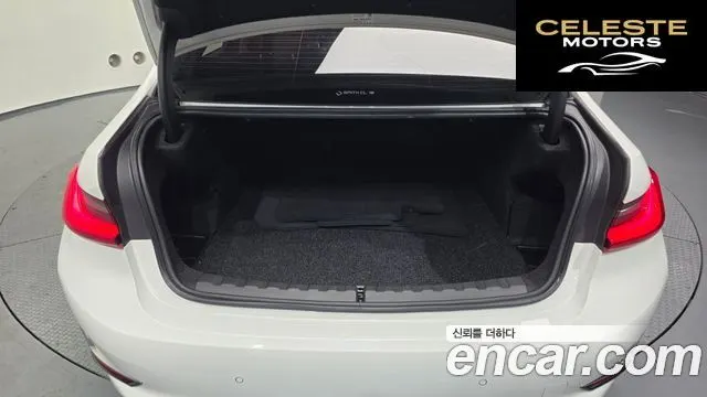 BMW Série 3 (G20) 320i Luxury 2022 — photo 20 sur 20