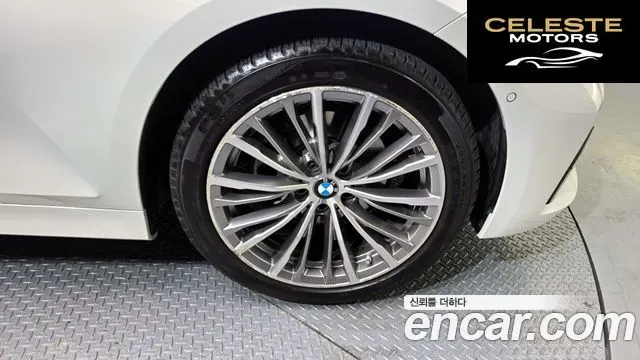BMW Série 3 (G20) 320i Luxury 2022 — photo 5 sur 20