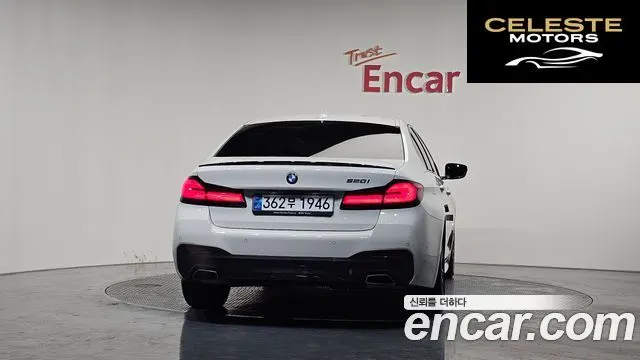 BMW Série 5 (G30) 520i M Sport 2021 — photo 4 sur 26