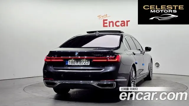 BMW Série 7 (G11) 740Li xDrive Design Pure Excellence 2021 — photo 4 sur 20