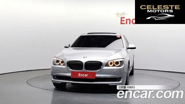 BMW Série 7 (F01) 740i 2010 — photo 3 sur 20