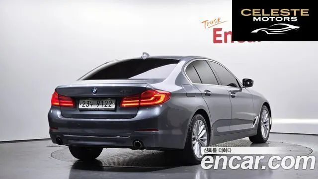 BMW Série 5 (G30) 530i Luxury Plus 2019 — photo 2 sur 20