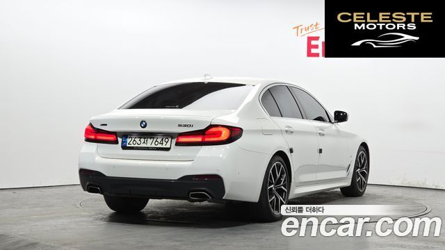 BMW Série 5 (G30) 530i xDrive M Sport 2021 — photo 2 sur 20