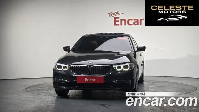 BMW Série 5 (G30) 520i Luxury 2020 — photo 2 sur 20