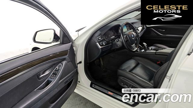 BMW Série 5 (F10) 528i Luxury Plus 2015 — photo 10 sur 26