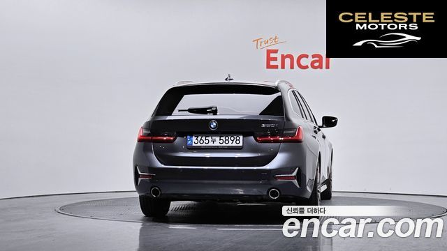BMW Série 3 (G20) 320i Touring Luxury 2021 — photo 4 sur 20