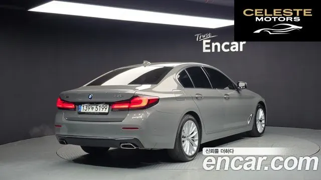 BMW Série 5 (G30) 530i xDrive Luxury 2021 — photo 2 sur 20