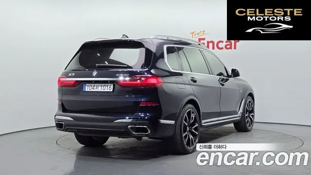BMW X7 (G07) xDrive 40i M Sport 6 places 2021 — photo 2 sur 20