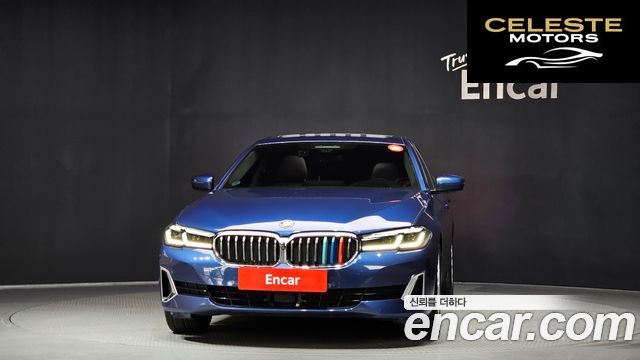 BMW Série 5 (G30) 530i Luxury 2021 — photo 3 sur 20