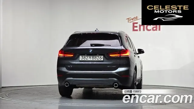 BMW X1 (F48) xDrive 20i 2020 — photo 4 sur 20