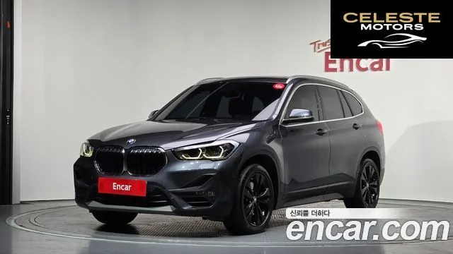 BMW X1 (F48) xDrive 20i 2020 — photo 1 sur 20