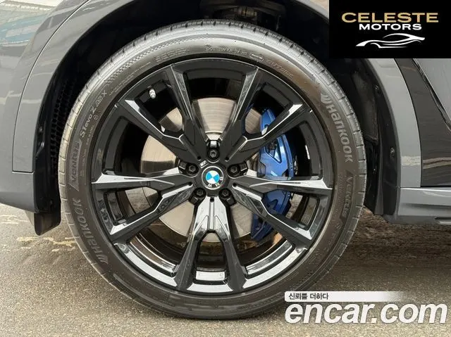BMW X7 (G07) xDrive 40i M Sport Online Exclusive Edition 6 places 2022 — photo 4 sur 26