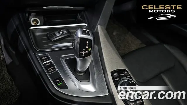 BMW Série 3 (F30) 320d 2013 — photo 9 sur 20
