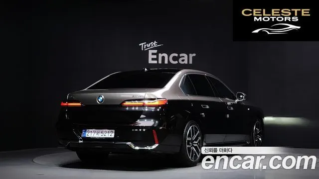 BMW Série 7 (G70) 740i xDrive M Sport 2024 — photo 2 sur 20