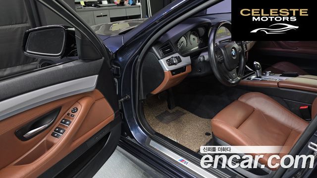 BMW Série 5 (F10) 525d xDrive M Sport Touring 2012 — photo 10 sur 20