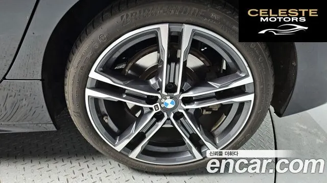BMW Série 1 (F40) 120i M Sport 2023 — photo 4 sur 20
