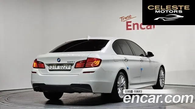 BMW Série 5 (F10) 528i M Aéro Dynamic 2016 — photo 2 sur 20