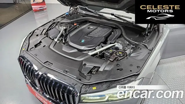 BMW Série 7 (G11) 740Li xDrive Design Pure Excellence 2021 — photo 6 sur 20