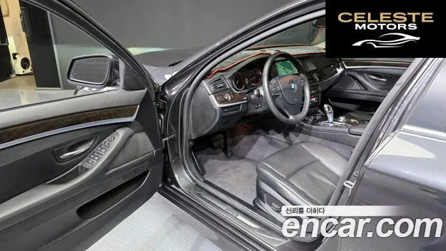 BMW Série 5 (F10) 528i 2013 — photo 10 sur 20