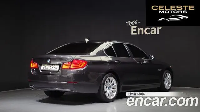 BMW Série 5 (F10) 528i 2013 — photo 2 sur 20