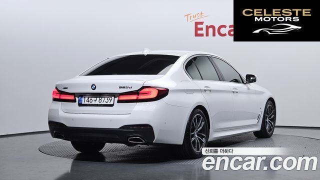 BMW Série 5 (G30) 523d xDrive M Sport 2023 — photo 2 sur 20