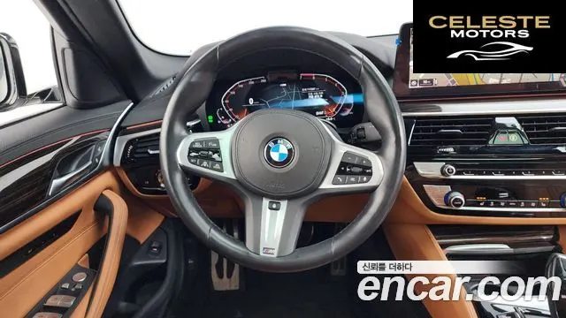 BMW Série 5 (G30) 520i M Sport 2022 — photo 12 sur 25