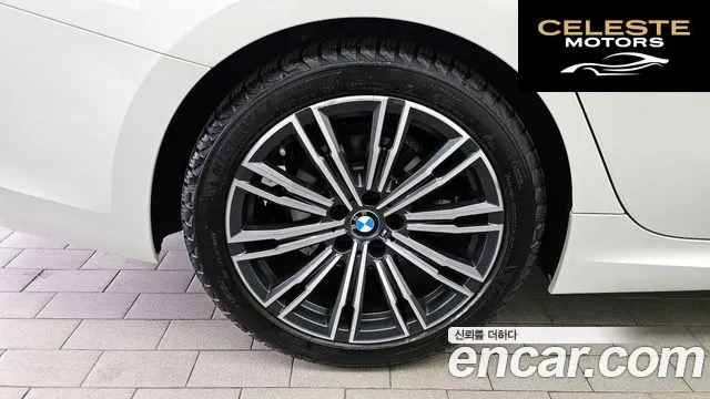 BMW Série 3 (G20) 320i M Sport 2021 — photo 5 sur 20