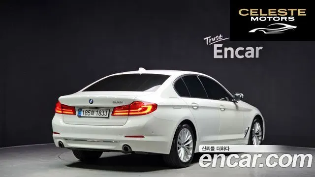 BMW Série 5 (G30) 530i Luxury Plus 2019 — photo 2 sur 20