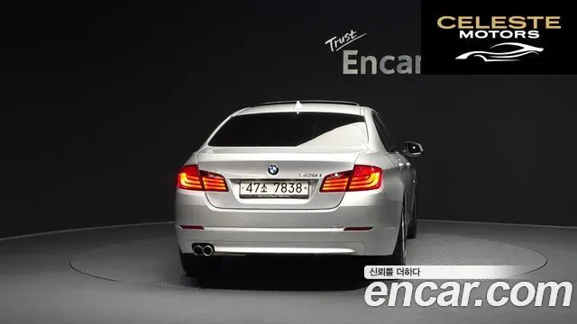 BMW Série 5 (F10) 528i 2013 — photo 4 sur 20
