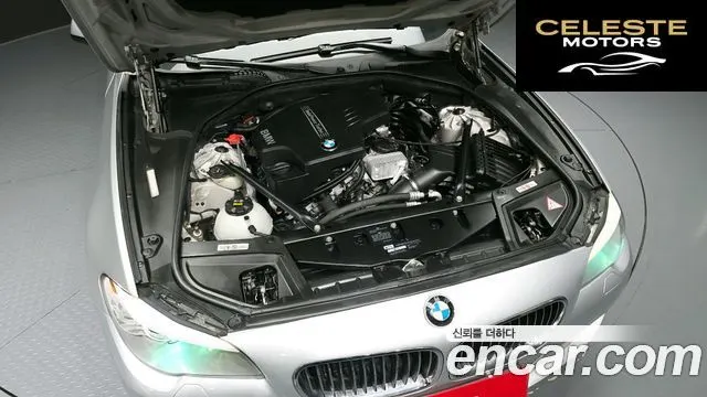BMW Série 5 (F10) 528i 2013 — photo 6 sur 20