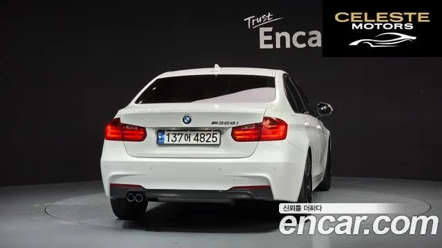 BMW Série 3 (F30) 328i Sport 2015 — photo 4 sur 26