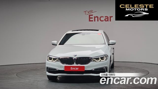 BMW Série 5 (G30) 520i Luxury 2020 — photo 3 sur 20