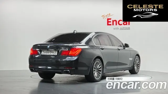 BMW Série 7 (F01) 750Li 2010 — photo 2 sur 20